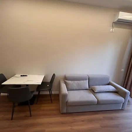 Molla Apartment