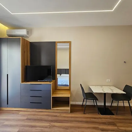 Molla Apartment Golem (Tirana)